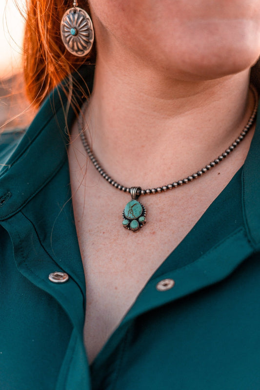 Mint Kingman Turquoise Pendant on Navajo Pearls - 9greyhorses.comJewelry
